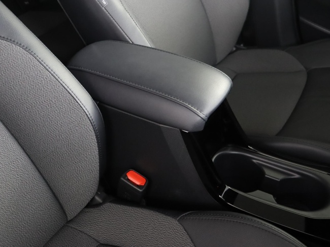 Toyota Corolla Cross - Hybrid 140 Style