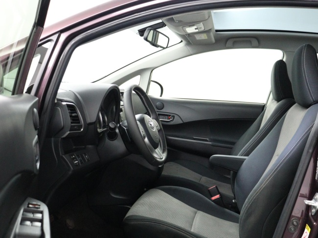 Toyota Verso-S - 1.3 VVT-i Dynamic