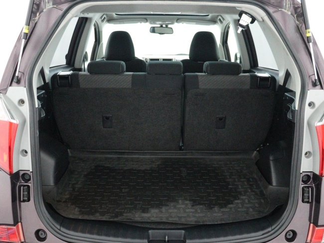 Toyota Verso-S - 1.3 VVT-i Dynamic