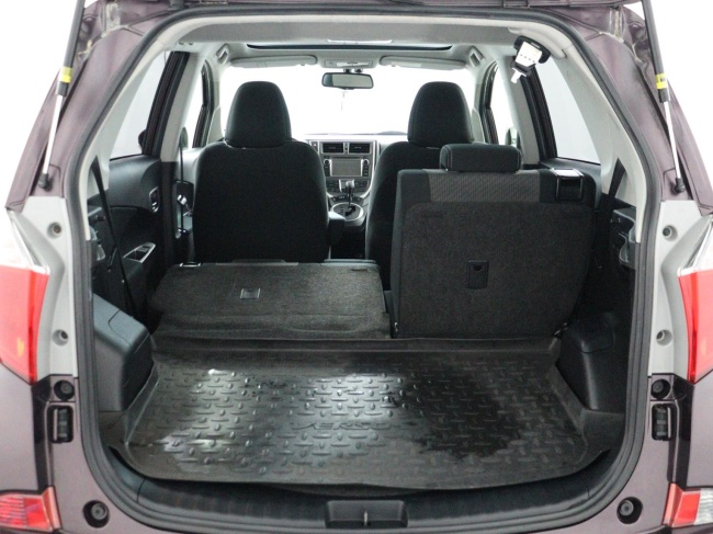 Toyota Verso-S - 1.3 VVT-i Dynamic