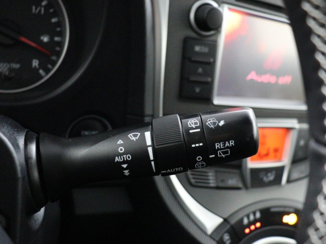 Toyota Verso-S - 1.3 VVT-i Dynamic