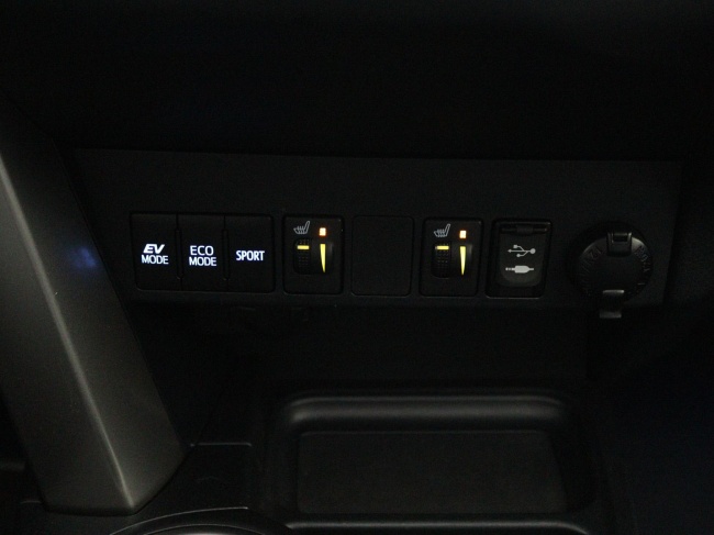 Toyota RAV4 - 2.5 Hybrid Black Edition