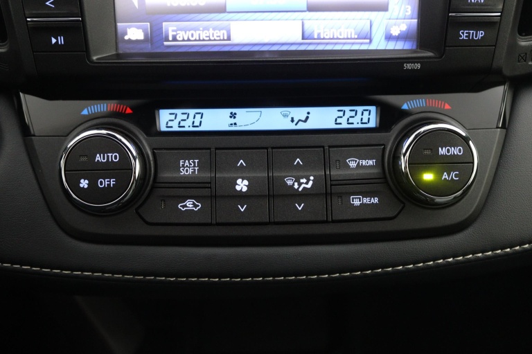 Toyota RAV4 - 2.5 Hybrid Black Edition 7