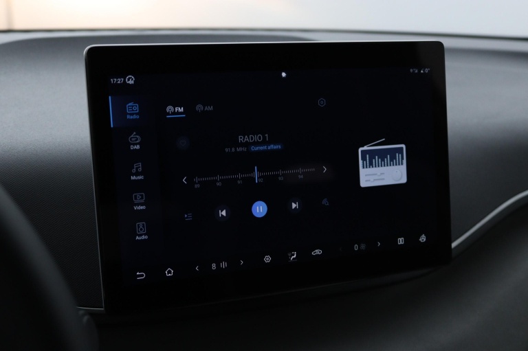 BYD DOLPHIN SURF - Comfort 43 kWh 7