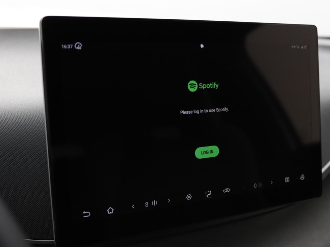 BYD DOLPHIN SURF - Comfort 43 kWh