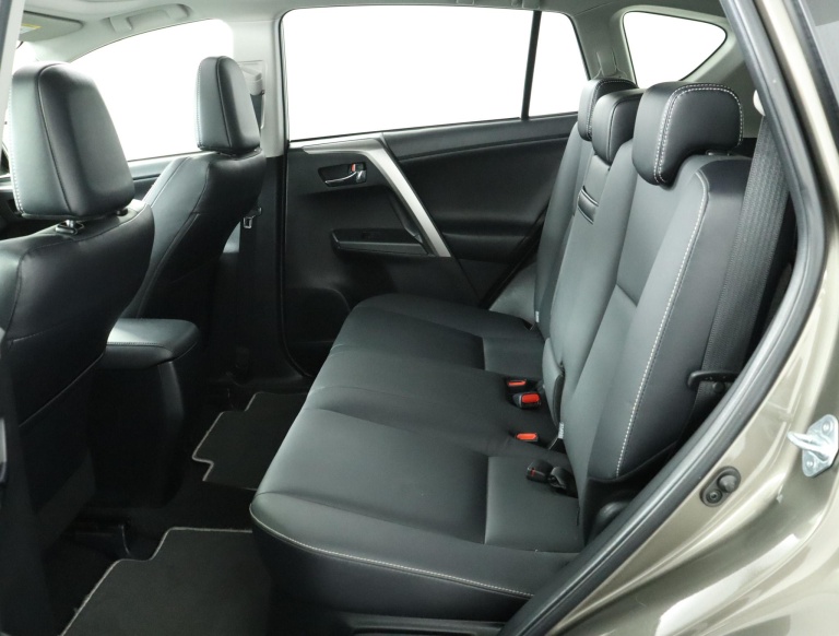 Toyota RAV4 - 2.5 Hybrid AWD Executive Business 18