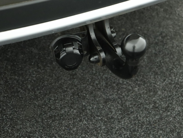 Toyota RAV4 - 2.5 Hybrid AWD Executive Business 36