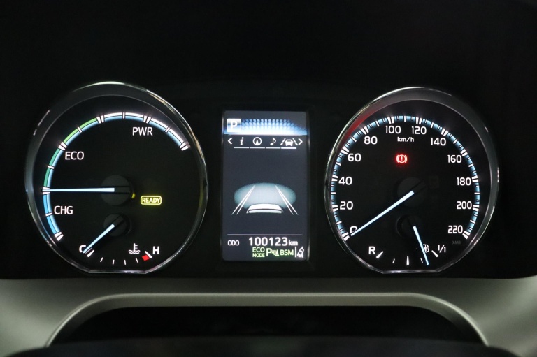 Toyota RAV4 - 2.5 Hybrid AWD Executive Business 76