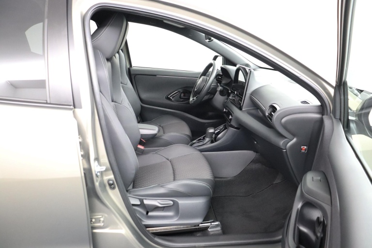 Toyota Yaris - 1.5 Hybrid 130 Executive 22