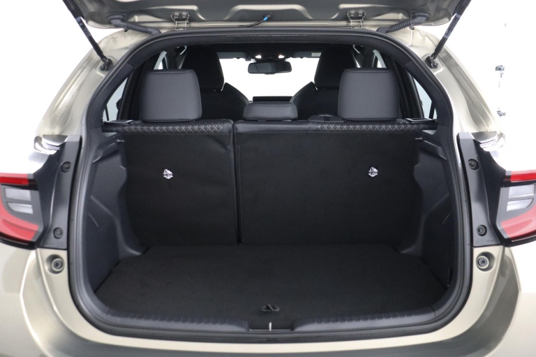 Toyota Yaris - 1.5 Hybrid 130 Executive 24