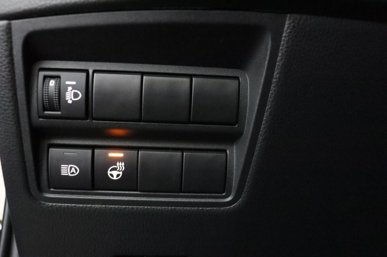 Toyota Yaris - 1.5 Hybrid 130 Executive 29