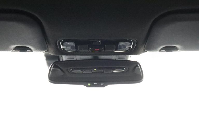 Toyota Yaris - 1.5 Hybrid 130 Executive 32