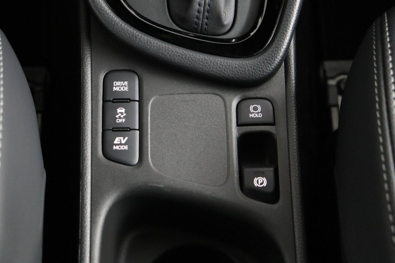 Toyota Yaris - 1.5 Hybrid 130 Executive 39