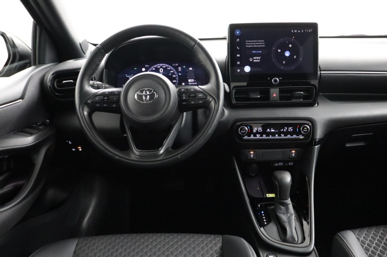 Toyota Yaris - 1.5 Hybrid 130 Executive 44