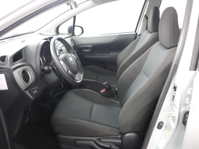 Toyota Yaris - 1.3 VVT-i Aspiration