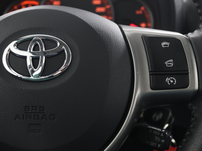 Toyota Yaris - 1.3 VVT-i Aspiration