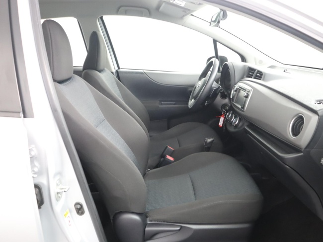 Toyota Yaris - 1.3 VVT-i Aspiration