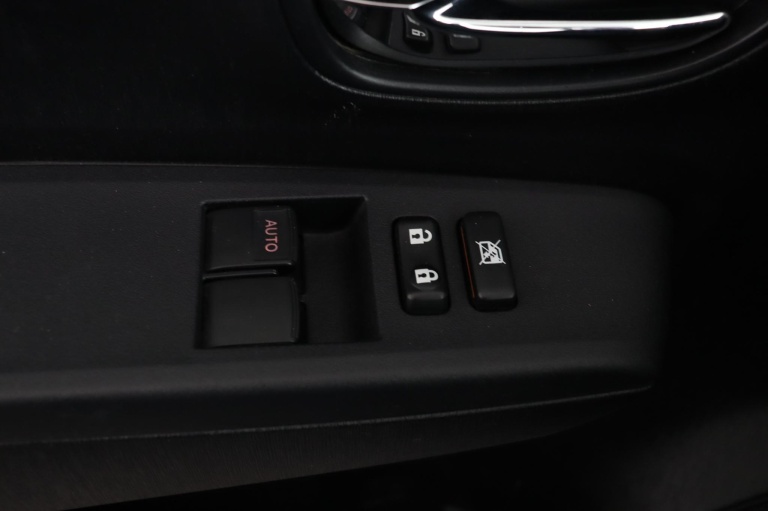 Toyota Yaris - 1.3 VVT-i Aspiration 28