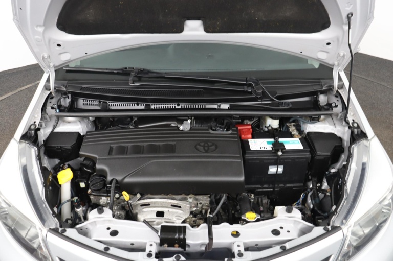 Toyota Yaris - 1.3 VVT-i Aspiration 34