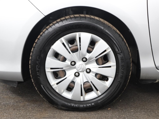 Toyota Yaris - 1.3 VVT-i Aspiration