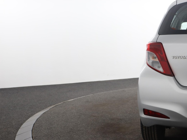 Toyota Yaris - 1.3 VVT-i Aspiration