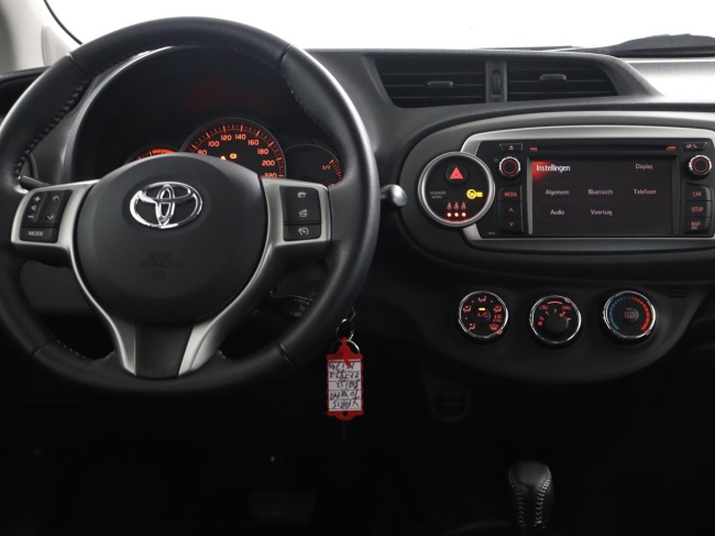 Toyota Yaris - 1.3 VVT-i Aspiration