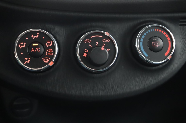 Toyota Yaris - 1.3 VVT-i Aspiration 7