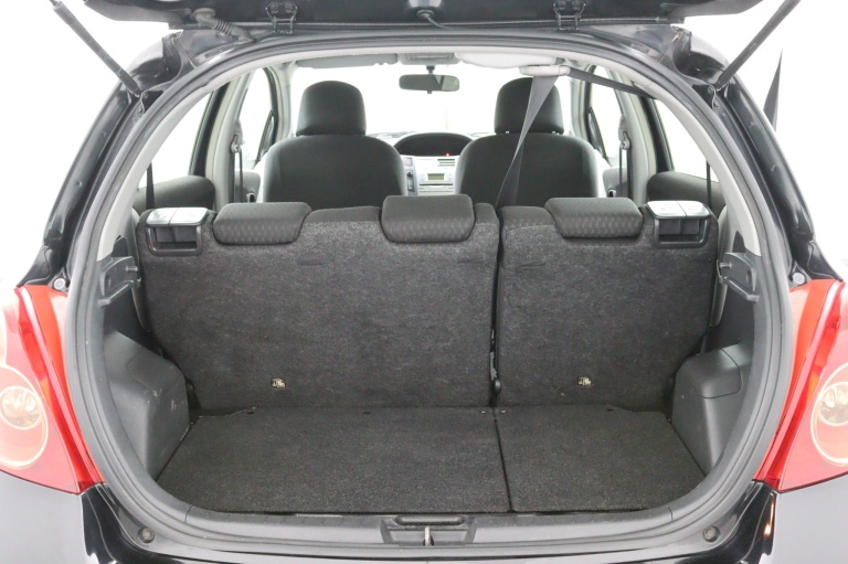 Toyota Yaris - 1.8 VVTi TS 30