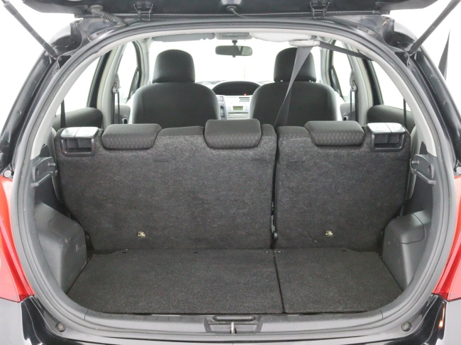 Toyota Yaris - 1.8 VVTi TS