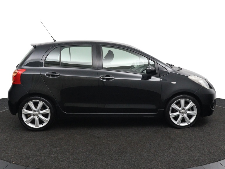 Toyota Yaris - 1.8 VVTi TS 6