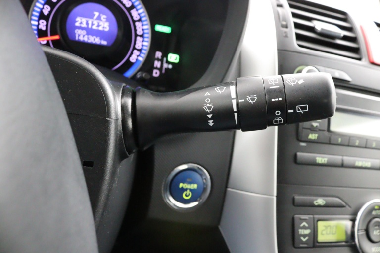 Toyota Auris - 1.8 Full Hybrid Aspiration 20