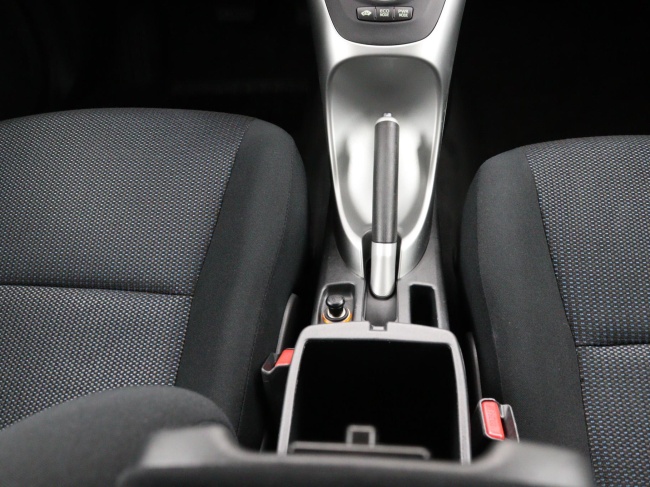 Toyota Auris - 1.8 Full Hybrid Aspiration