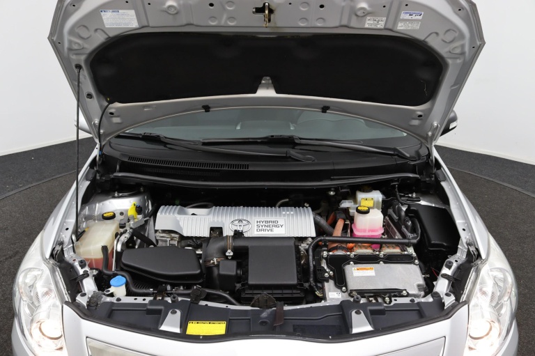 Toyota Auris - 1.8 Full Hybrid Aspiration 32