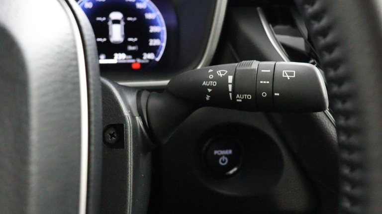 Toyota Corolla Cross - Hybrid 140 Style 33