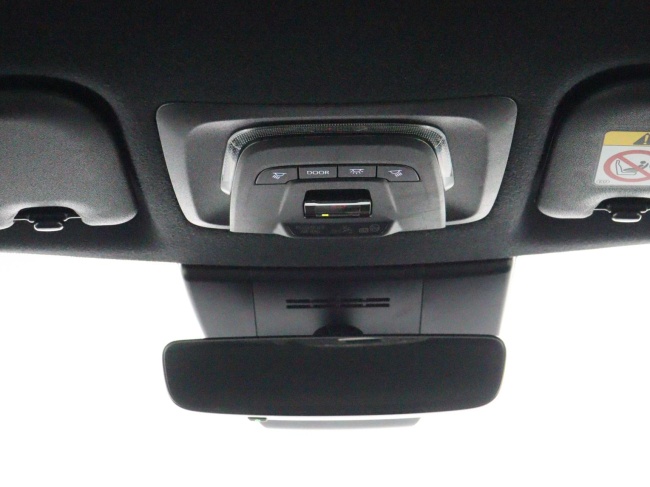 Toyota Corolla Cross - Hybrid 140 Style