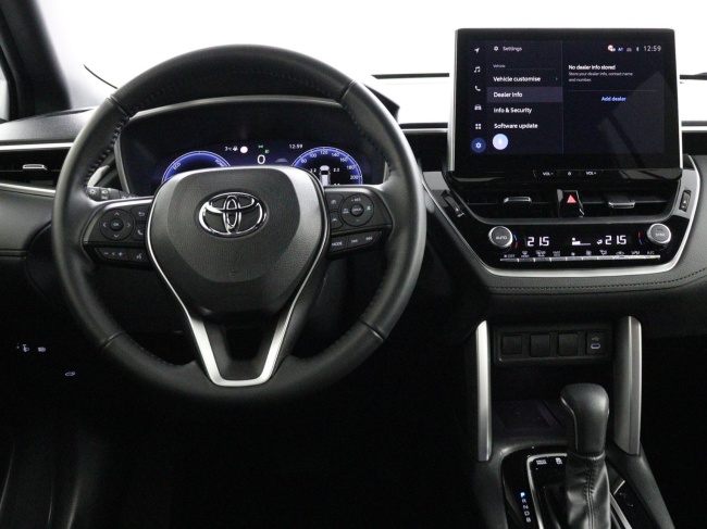 Toyota Corolla Cross - Hybrid 140 Style