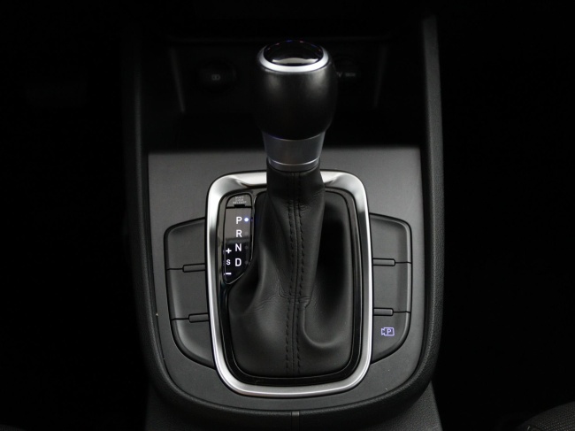 Hyundai Kona - 1.6 GDI HEV Comfort Smart