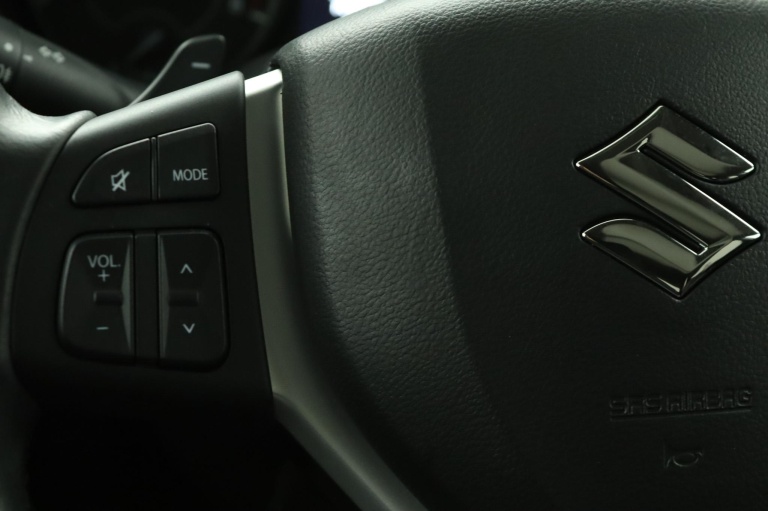 Suzuki Vitara - 1.5 Hybrid Style 19
