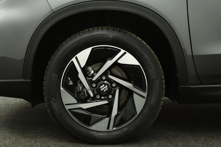 Suzuki Vitara - 1.5 Hybrid Style 38