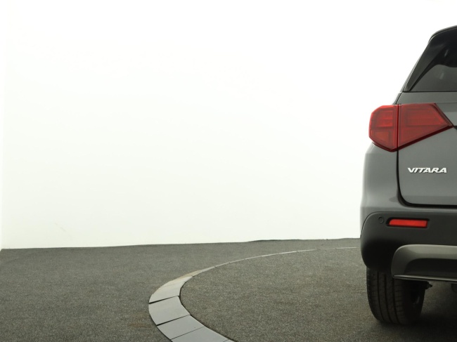 Suzuki Vitara - 1.5 Hybrid Style