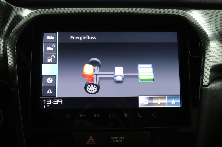 Suzuki Vitara - 1.5 Hybrid Style 64