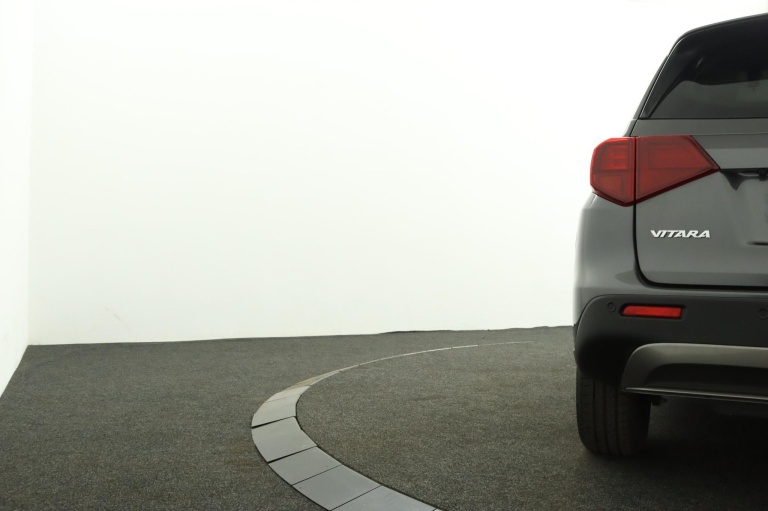 Suzuki Vitara - 1.5 Hybrid Style 39
