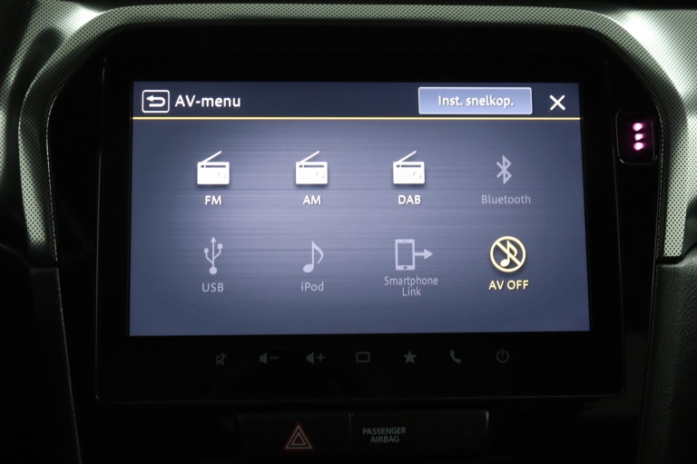 Suzuki Vitara - 1.5 Hybrid Style 8