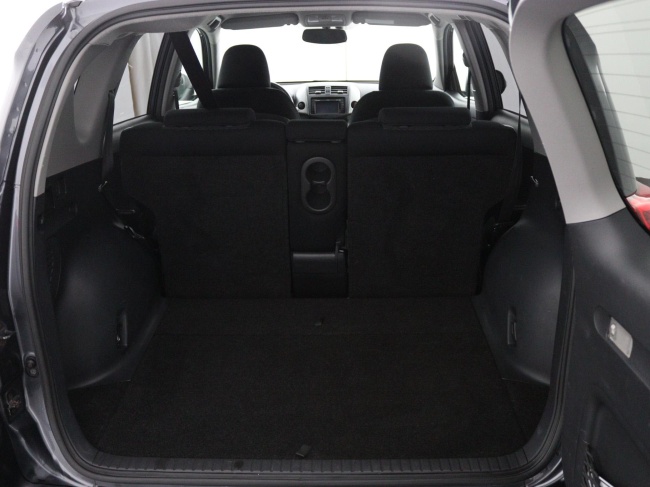 Toyota RAV4 - 2.0 VVTi Dynamic 2WD