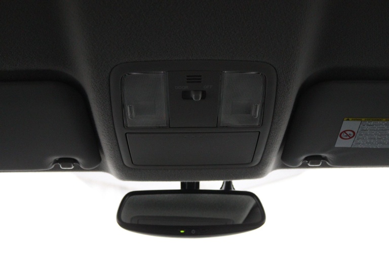 Toyota RAV4 - 2.0 VVTi Dynamic 2WD 34