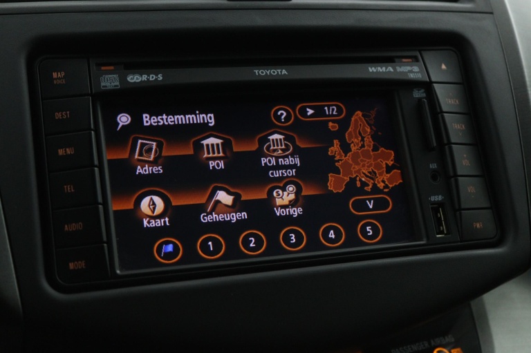 Toyota RAV4 - 2.0 VVTi Dynamic 2WD 46