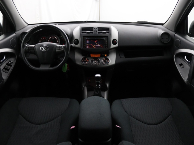 Toyota RAV4 - 2.0 VVTi Dynamic 2WD