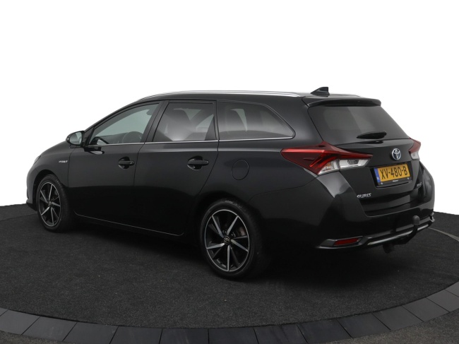 Toyota Auris Touring Sports - 1.8 Hybrid Dynamic Ultimate