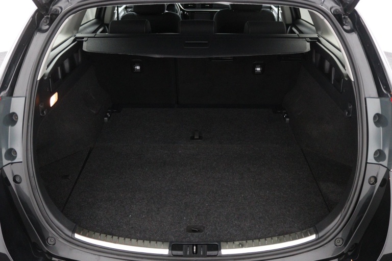 Toyota Auris Touring Sports - 1.8 Hybrid Dynamic Ultimate 23
