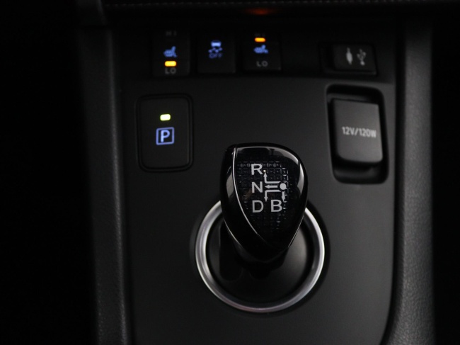 Toyota Auris Touring Sports - 1.8 Hybrid Dynamic Ultimate